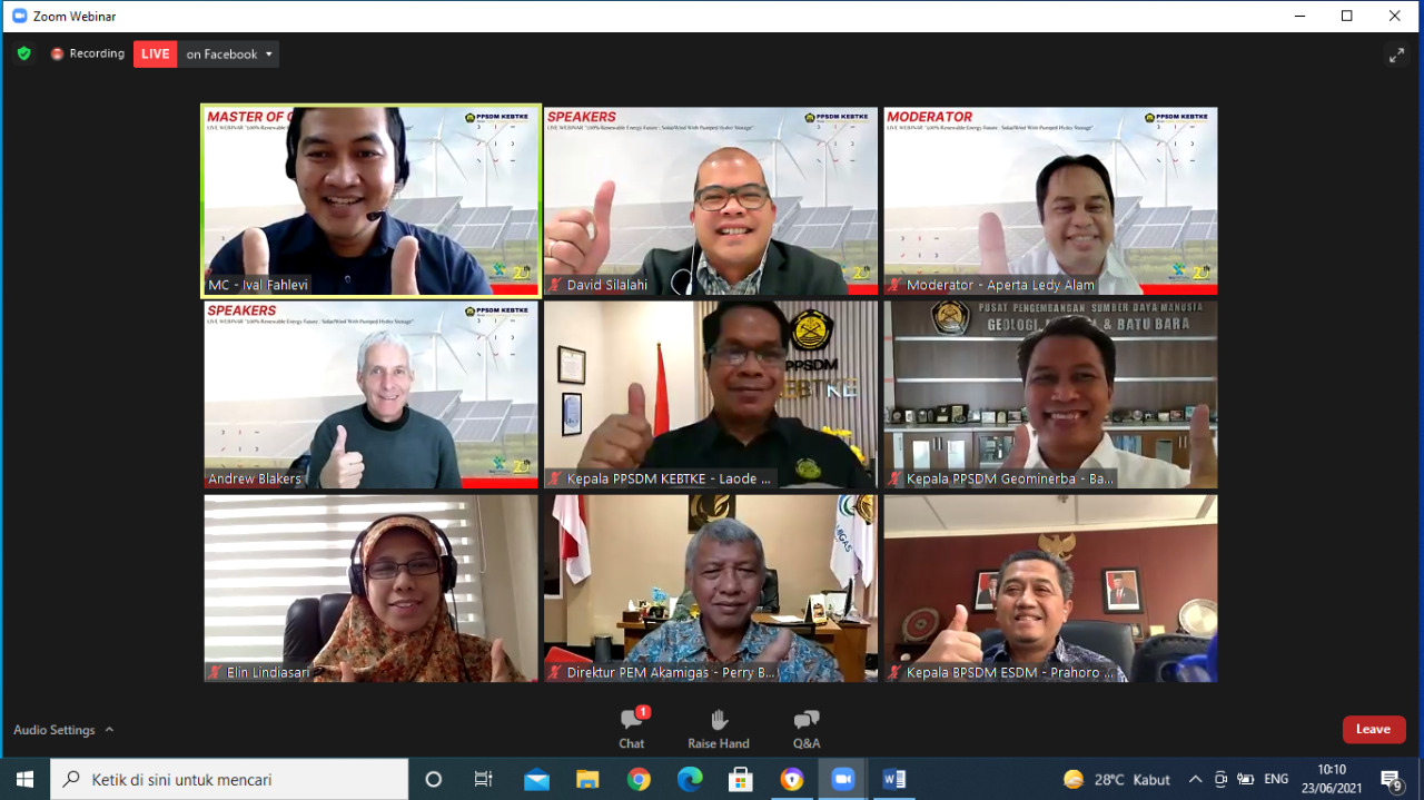 100% POTENSI ENERGI TERBARUKAN INDONESIA: ISU TERKINI PADA WEBINAR PPSDM KEBTKE