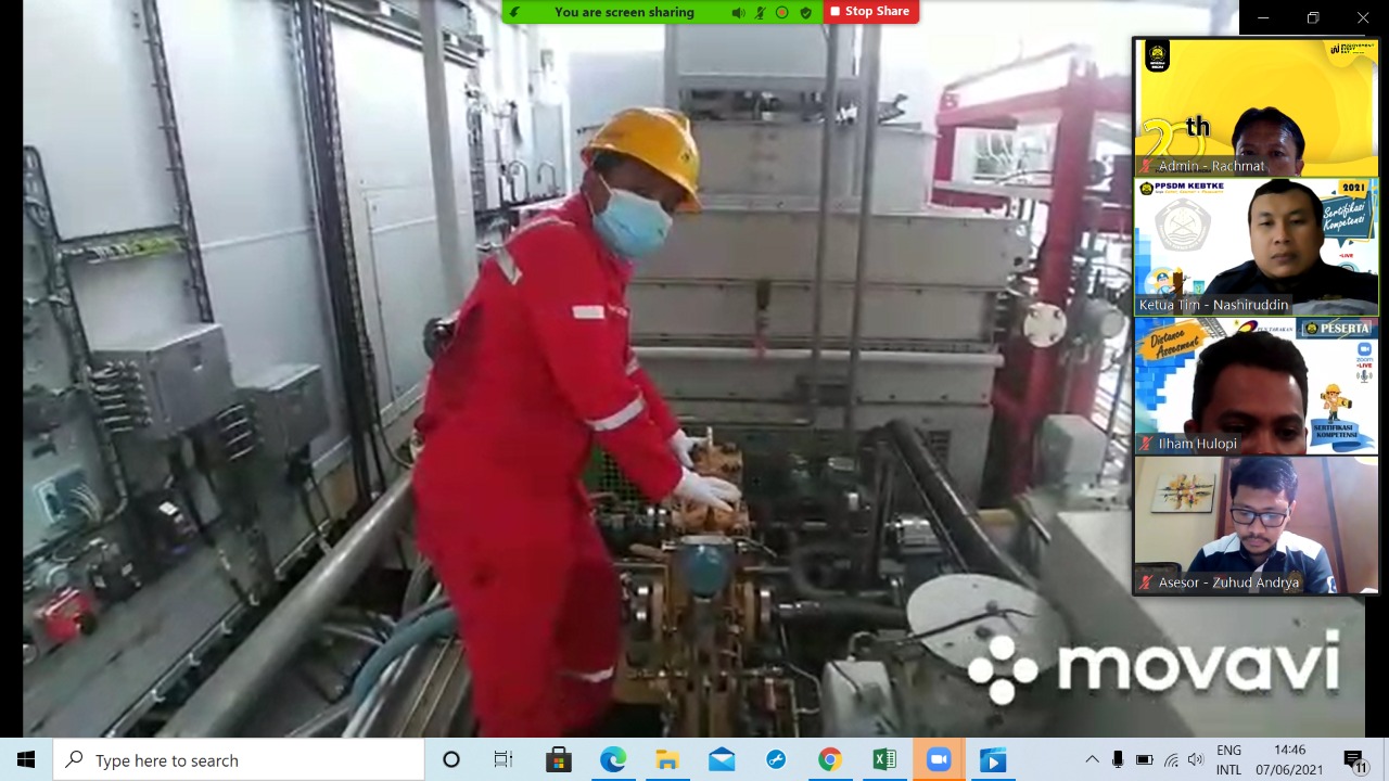 PPSDM KEBTKE RAIH SERTIFIKAT AKREDITASI SEBAGAI LEMBAGA SERTIFIKASI KOMPETENSI TENAGA TEKNIK KETENAGALISTRIKAN