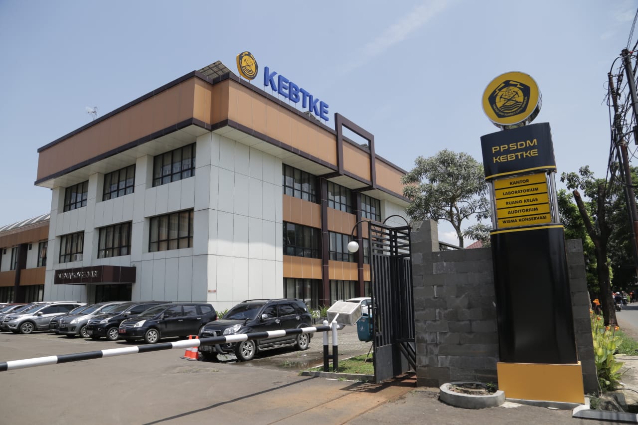 PT. PERTAMINA HSE TC SUNGAI GERONG KOLABORASI BERSAMA PPSDM KEBTKE SELENGGARAKAN SERTIFIKASI MANAJER ENERGI  