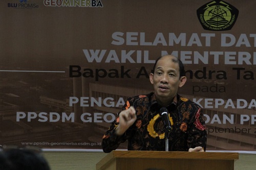 Wamen ESDM Kepada Pegawai PPSDM Geominerba: Jadilah Individu yang Bermanfaat