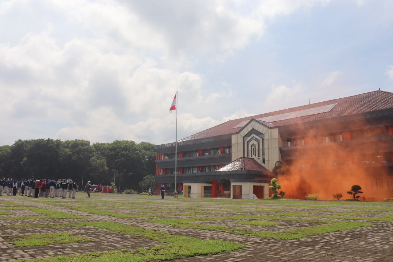 Simulasikan Kondisi Kebakaran dan Gempa, PPSDM Migas Adakan Emergency Drill