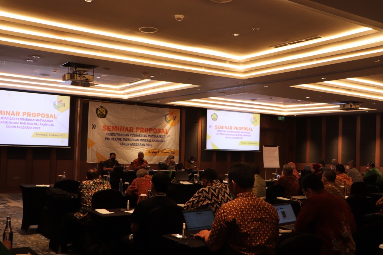 Seminar Proposal Penelitian dan Pengabdian Kepada Masyarakat Tahun 2022 PEM Akamigas
