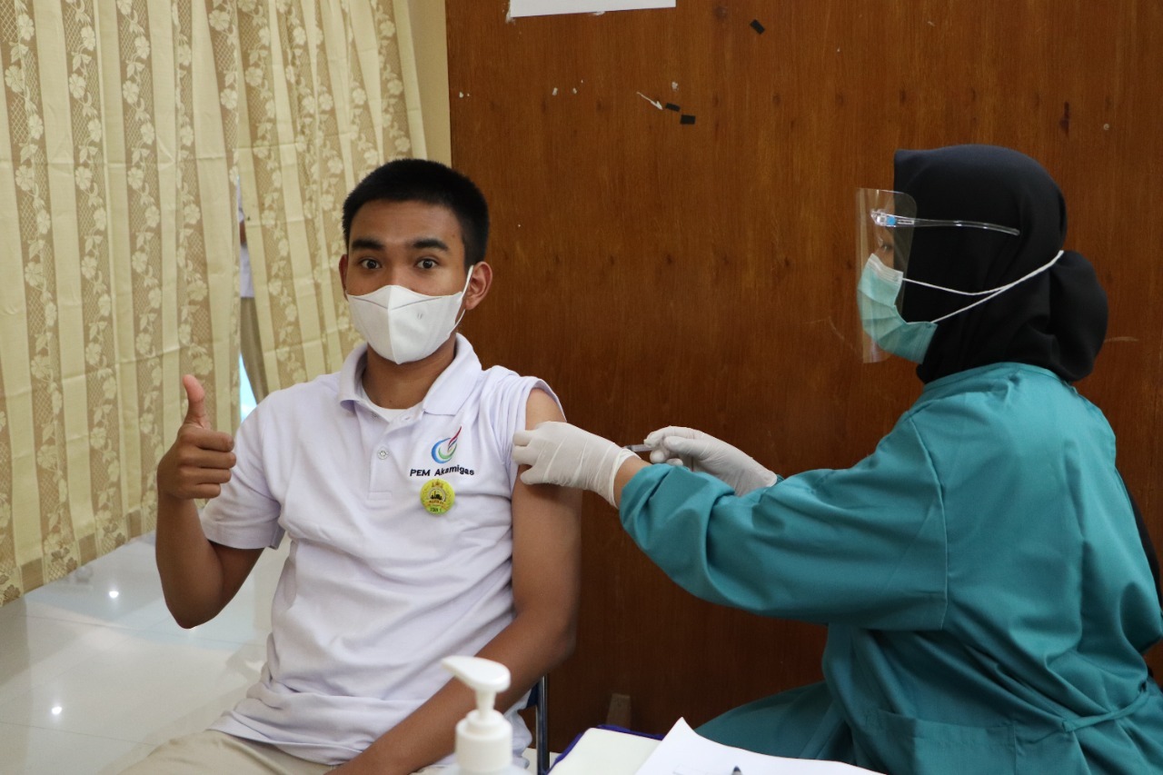 Makin PD dengan Booster