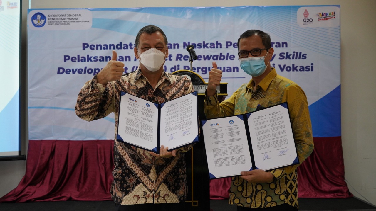 Direktorat Jenderal Pendidikan Vokasi dan Pemerintah Swiss Kerja Sama Luncurkan Program Diploma 4 Spesialisasi (Semester 7-8) Energi Terbarukan