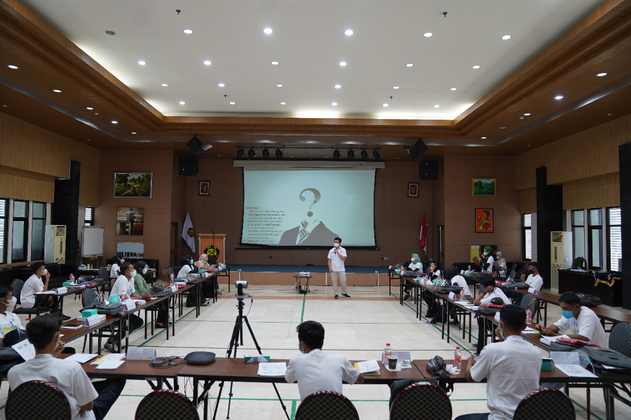 Kolaborasi PPSDM KEBTKE Bersama UNDP Accsess Wujudkan Daerah 3T Nikmati PLTS Terpusat