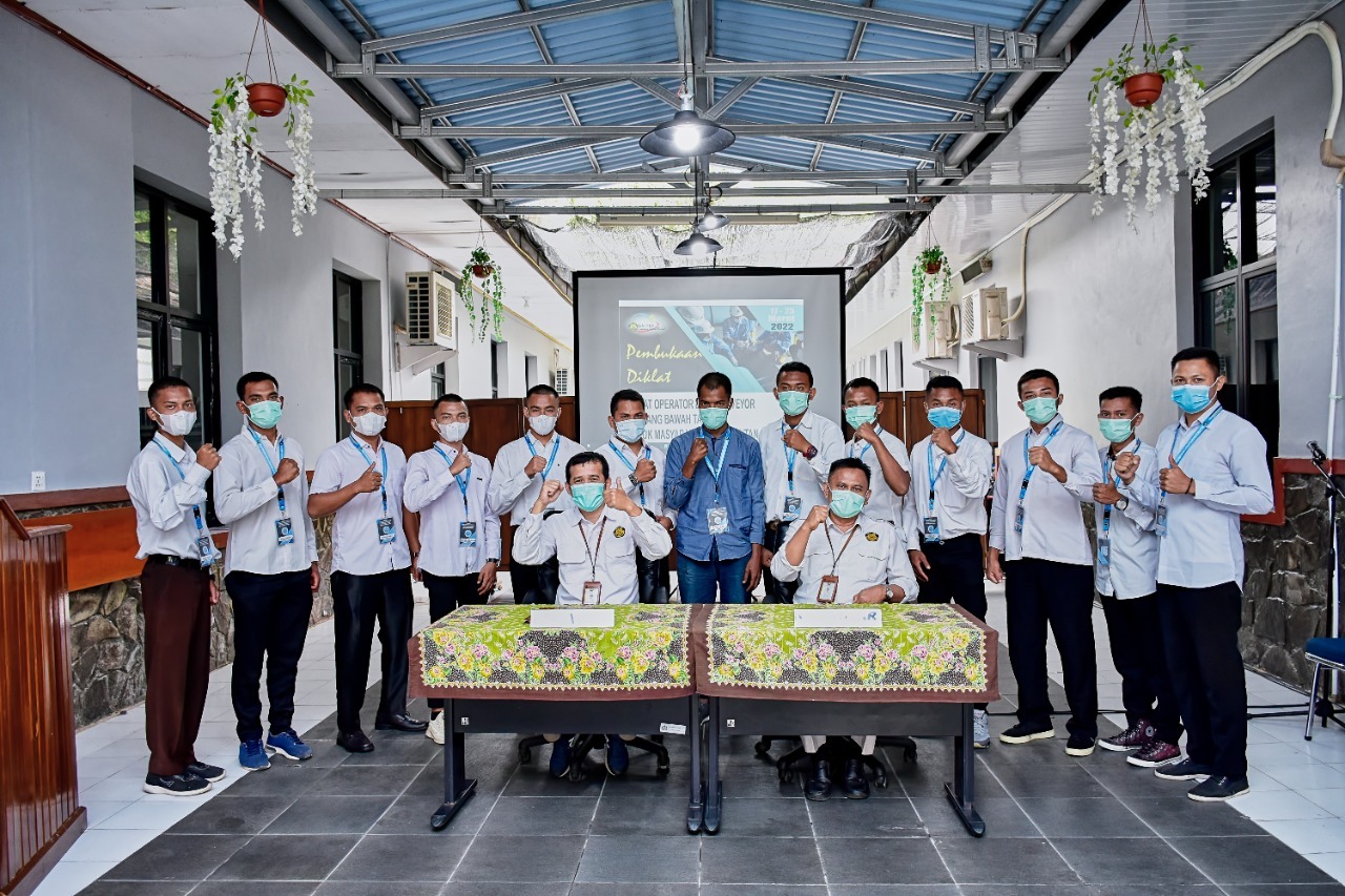 Mendapatkan Perhatian Khusus komisi VII DPR RI, Masyarakat Kuantan Singingi Mendapatkan Pelatihan Belt Conveyor dari BDTBT