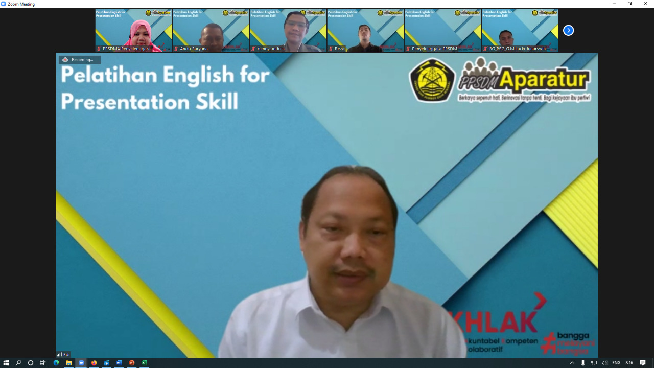 Aparatur juga Harus Menguasai Keterampilan Presentasi dalam Bahasa Asing