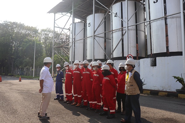 Kunjungan SMK Bina Harapan ke Laboratorium Pemboran PPSDM Migas