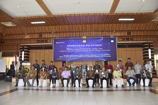 PPSDM Migas Beri Materi tentang General Knowledge of Oil and Gas Industry untuk Pekerja Husky-CNOOC Madura Ltd.