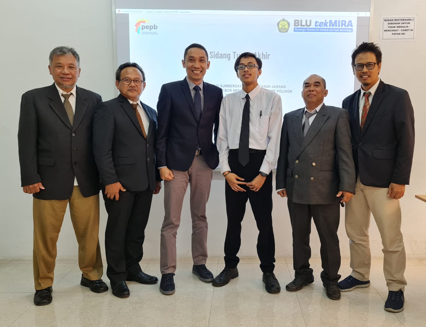 Sidang Tugas Akhir di PEP Bandung
