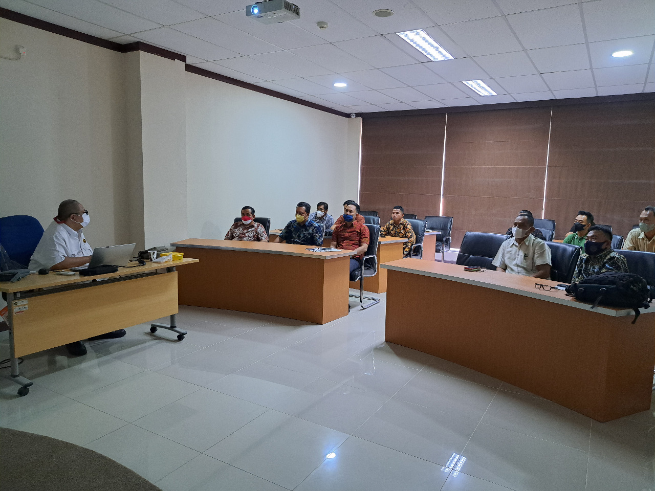 PPSDM KEBTE Gelar Pelatihan Teknis Konsultasi Perencanaan dan Pemeliharaan Penerangan Jalan Umum (PJU)