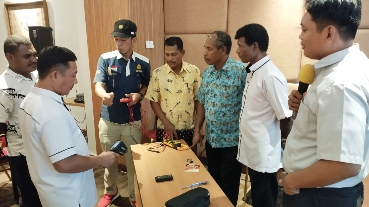 Pelatihan PLTS Rooftop Angkatan VIII Untuk Masyarakat Papua
