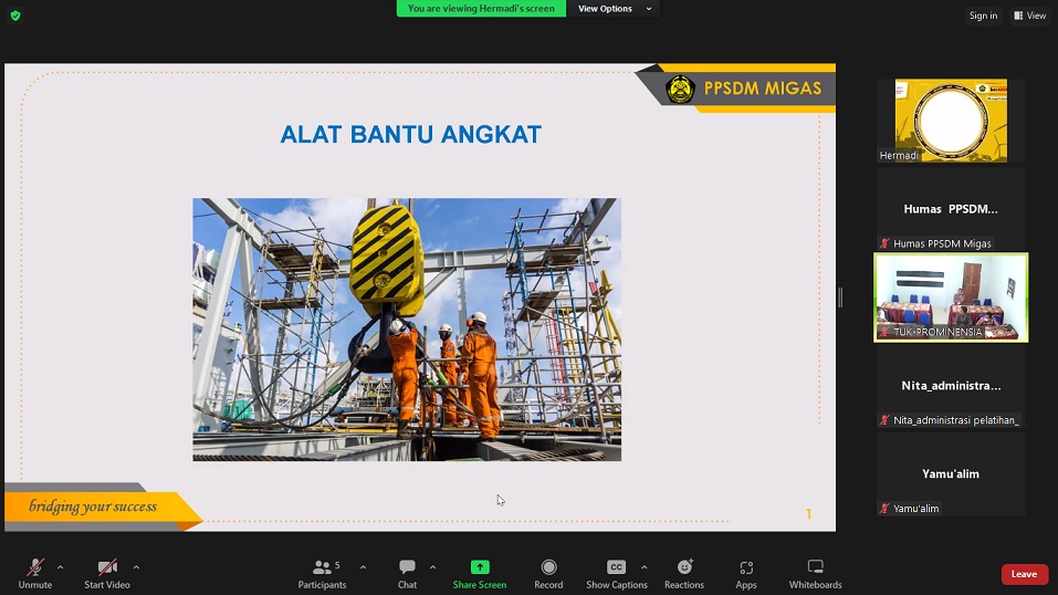 PPSDM Migas Tingkatkan Pemahaman Operator Kran Mobil dan Juru Ikat Beban