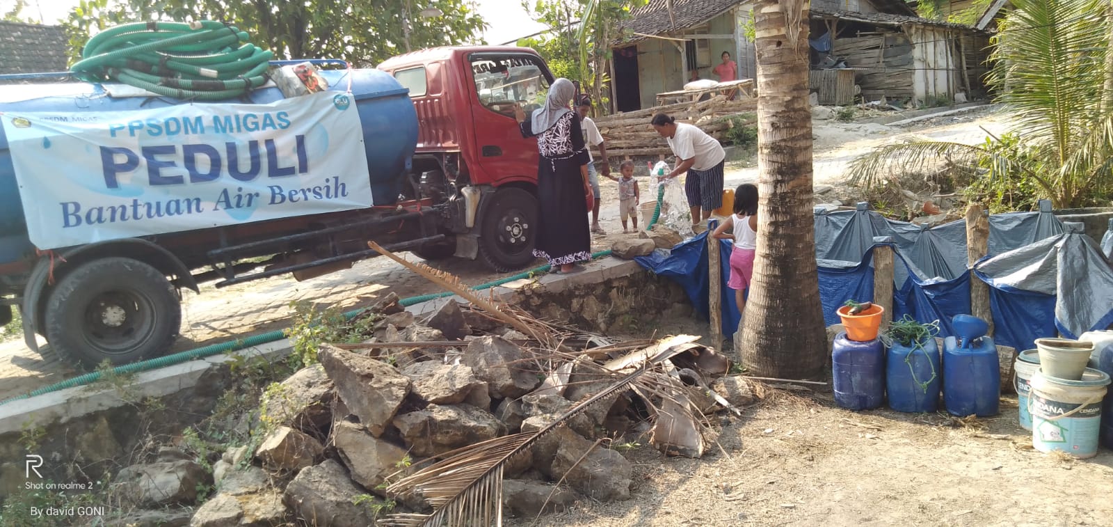 Program PPSDM Migas Peduli, Salurkan Bantuan Air Bersih untuk Warga Terdampak Kekeringan