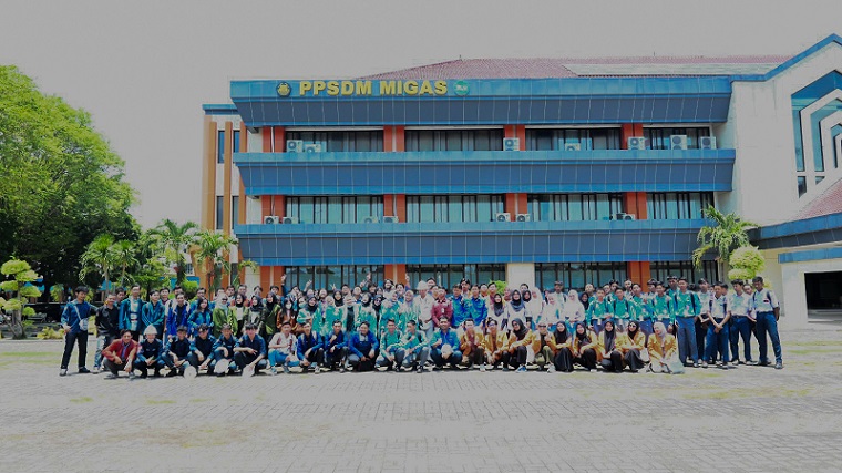 Manfaat Praktik Kerja Lapangan untuk Peningkatan Keterampilan Mahasiswa