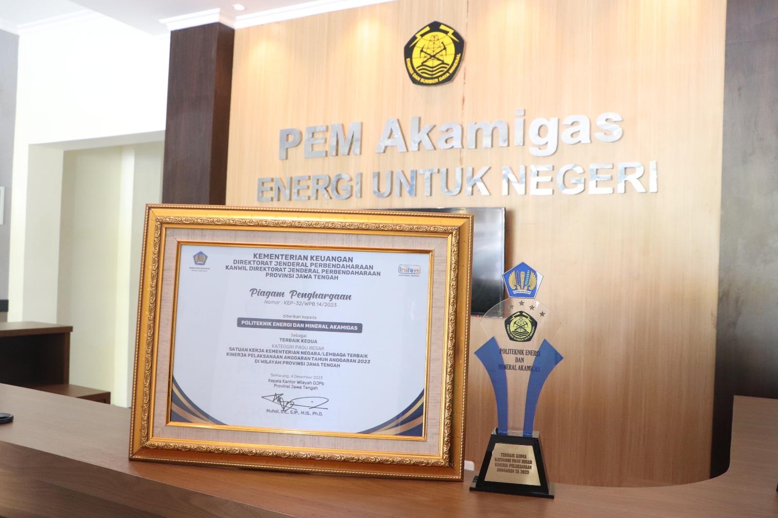 PEM Akamigas Terbaik Kedua Se Jawa Tengah