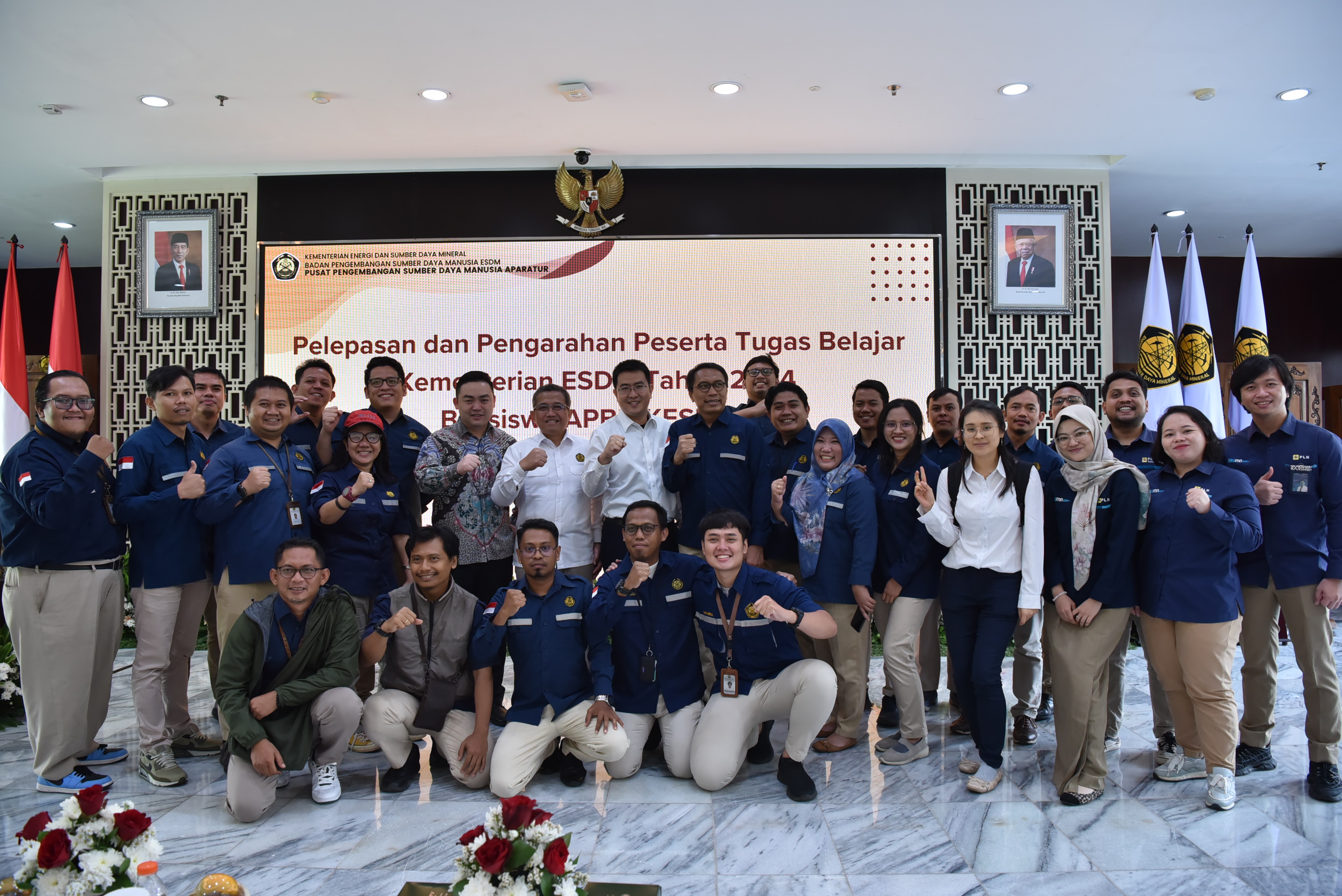 Kementerian ESDM Lepas 43 Pegawai Tugas Belajar
