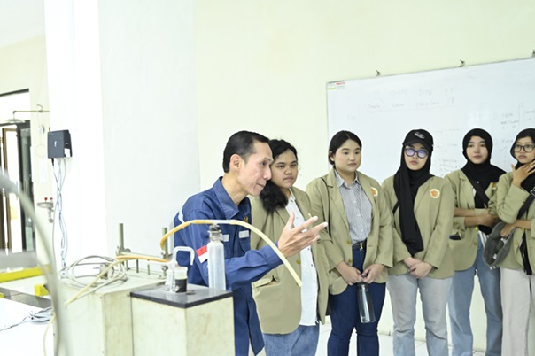87 Mahasiswa UGM Perkaya Wawasan di Laboratorium Pengujian PPSDM Migas