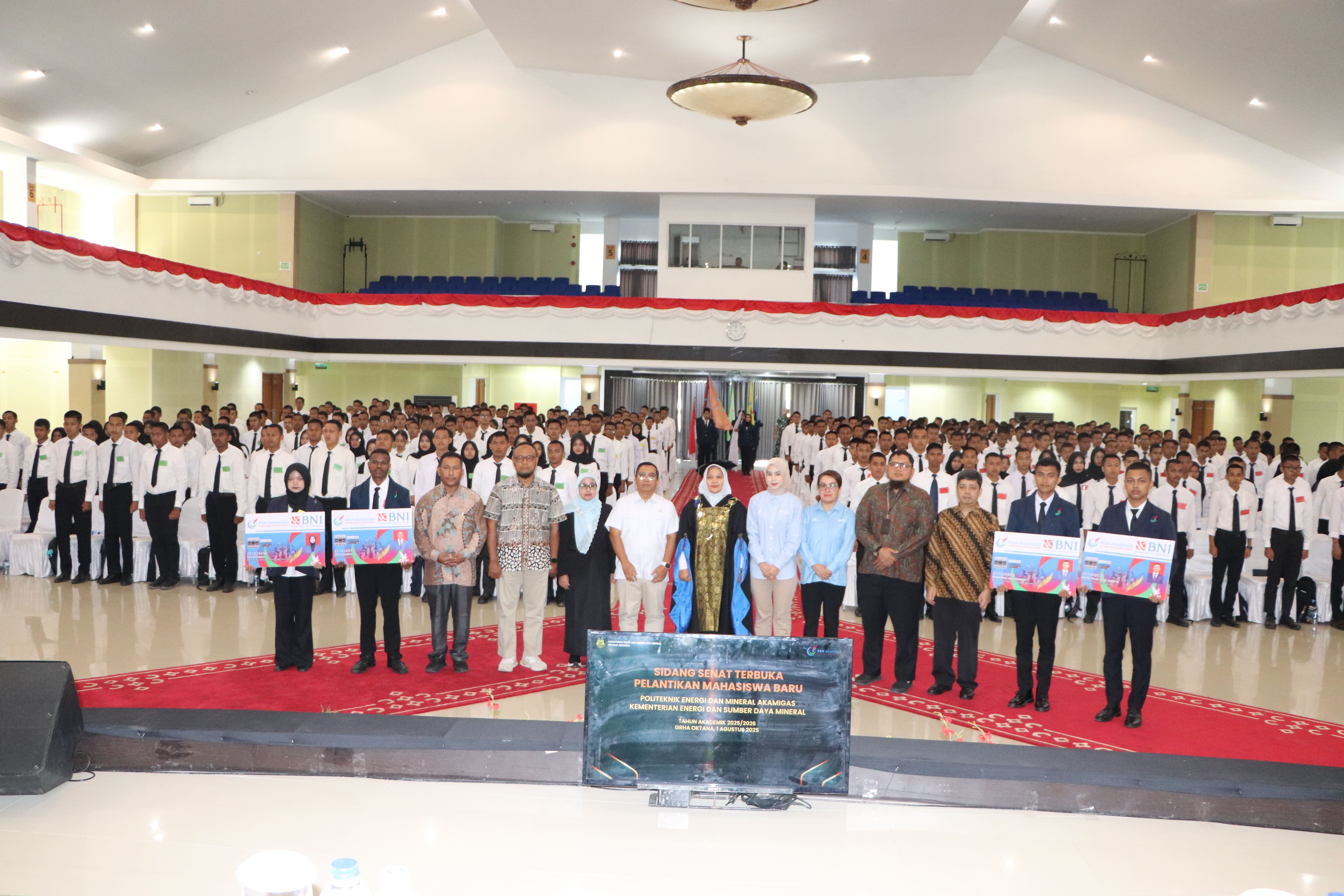 Pelantikan Mahasiswa Baru PEM Akamigas Tahun Akademik 2025/2026