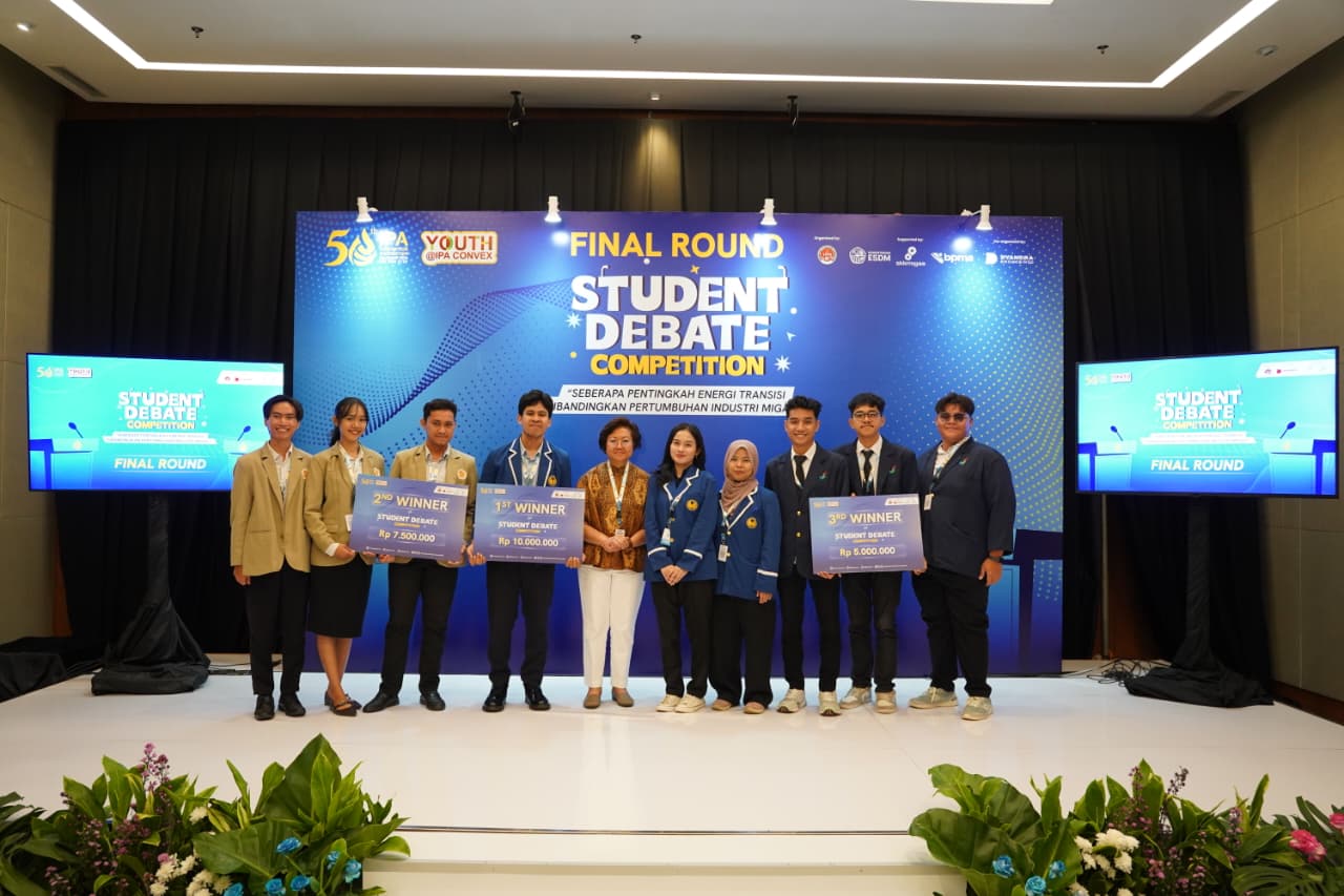 Tim 'Sambelan Vyatra' PEM Akamigas Sukses Sabet Juara 3 di Ajang Debat Bergengsi 50th IPA Convex 2026
