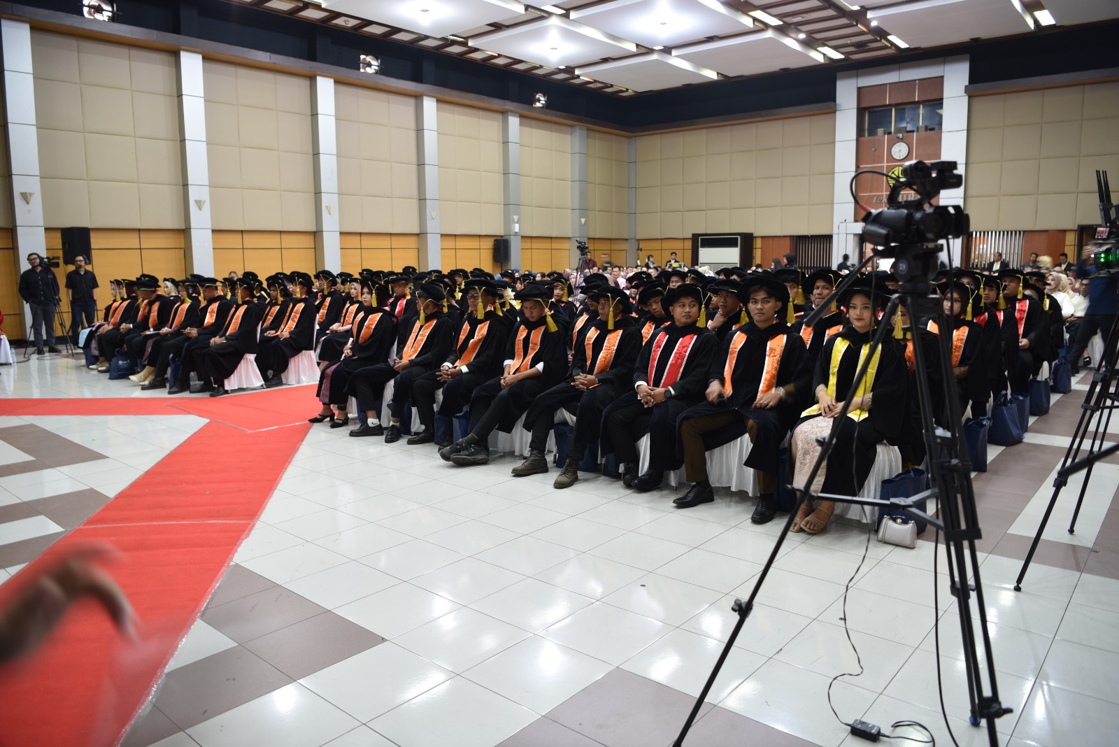 BPSDM ESDM Perkuat SDM Energi dan Pertambangan melalui Wisuda 127 Lulusan PEP Bandung