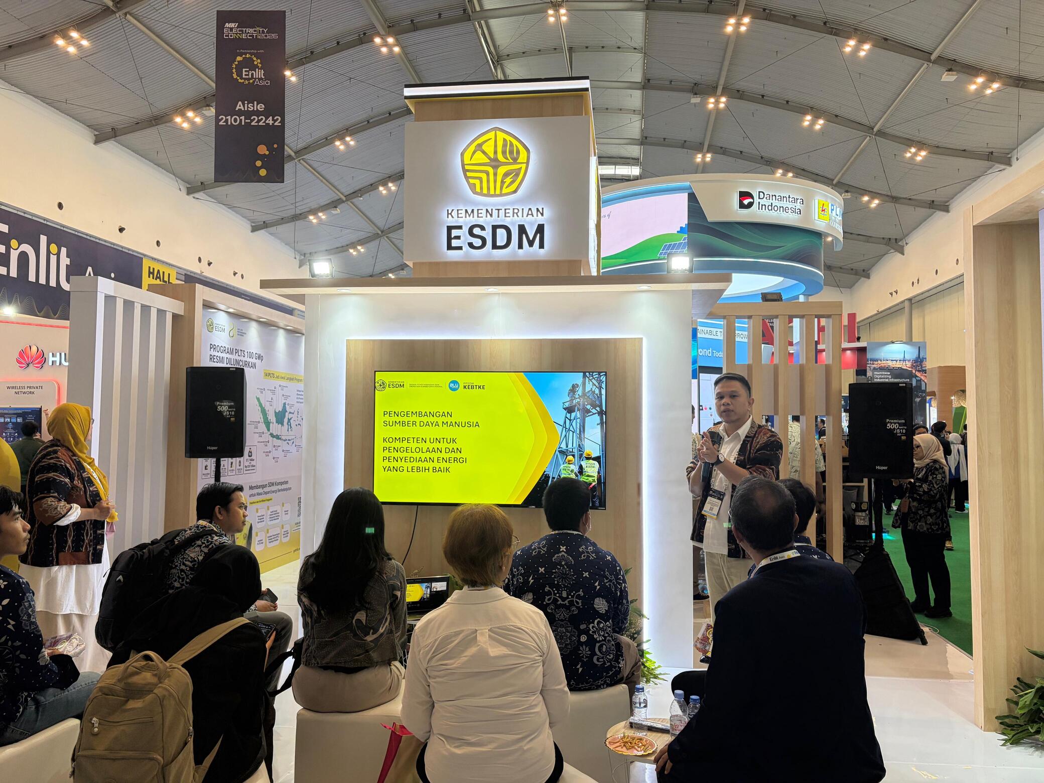 PPSDM KEBTKE Tampilkan Layanan Unggulan SDM Energi di Electricity Connect 2026