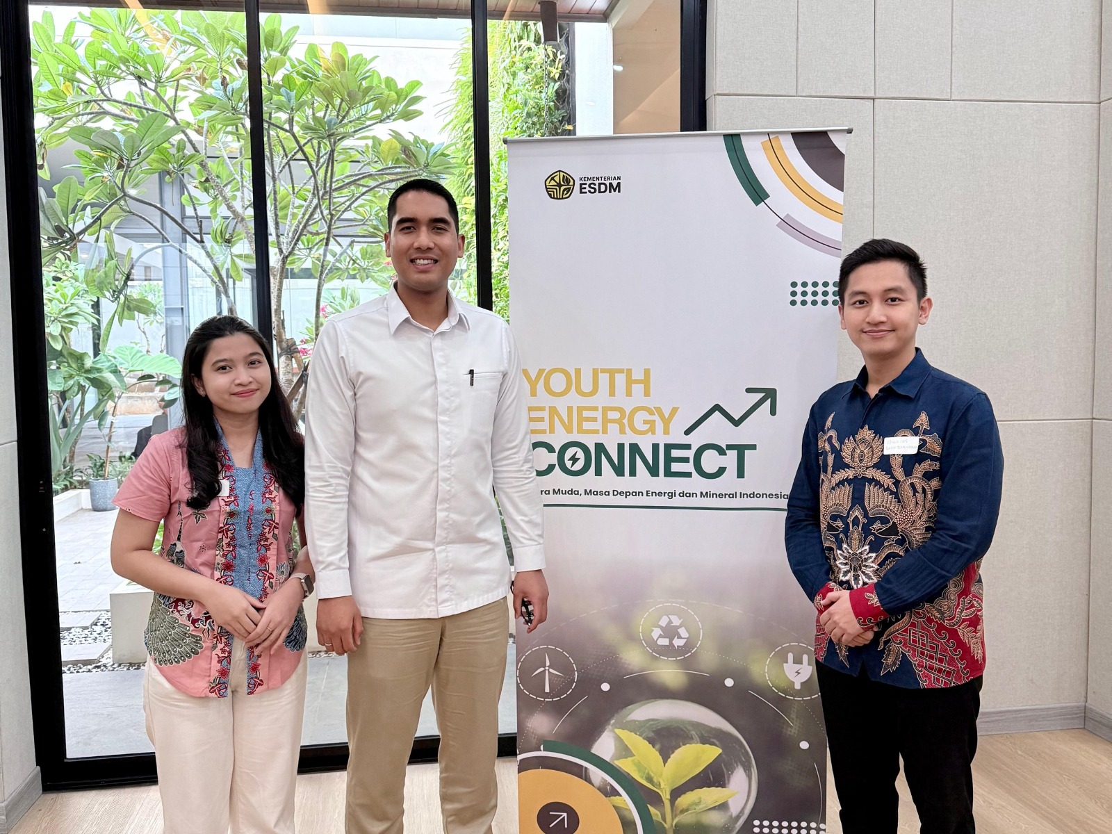 Youth Energy Connect Batch 3, Mahasiswa PEM Akamigas Tanya Langsung Isu Energi ke Staf Khusus ESDM
